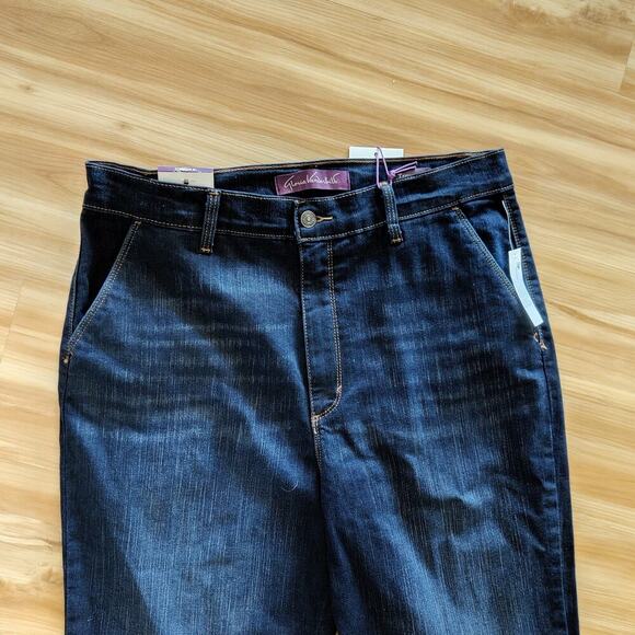 Gloria Vanderbilt Be Glorious Flare Trouser Jeans Sz 16 Blue Ashville Whiskered - Picture 3 of 8